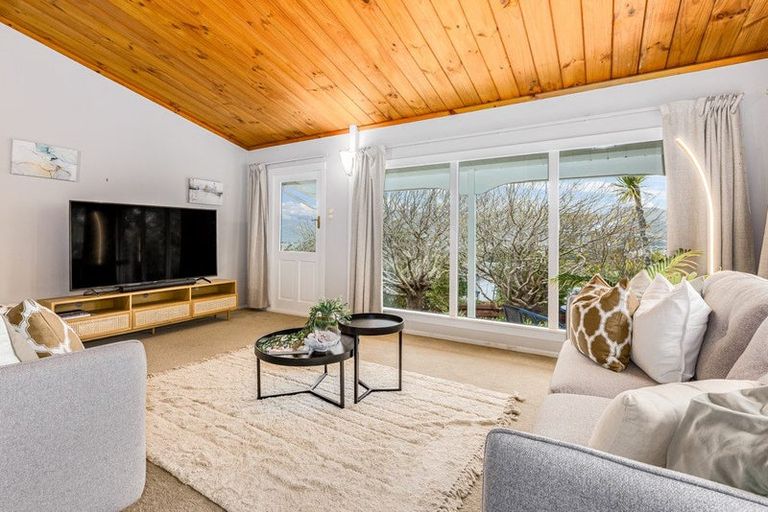 Photo of property in 25 Palm Grove, Belmont, Lower Hutt, 5010