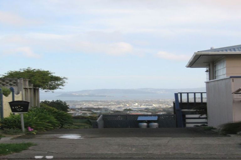 Photo of property in 10a Tarras Grove, Kelson, Lower Hutt, 5010