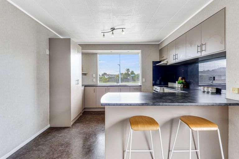 Photo of property in 67 Sandwich Road, St Andrews, Hamilton, 3200