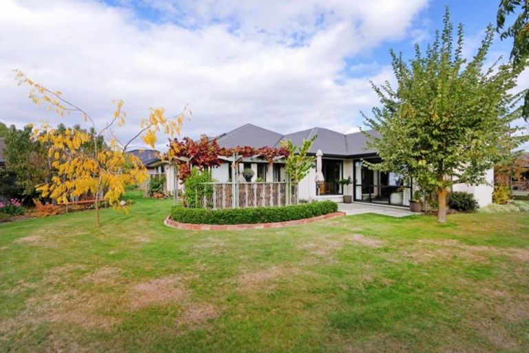 Photo of property in 38 Hollybush Drive, Brightwater, 7022