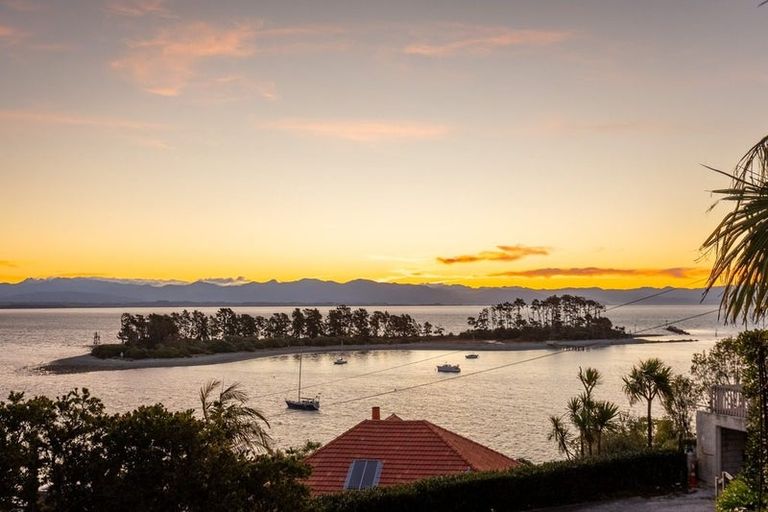 Photo of property in 401 Wakefield Quay, Stepneyville, Nelson, 7010