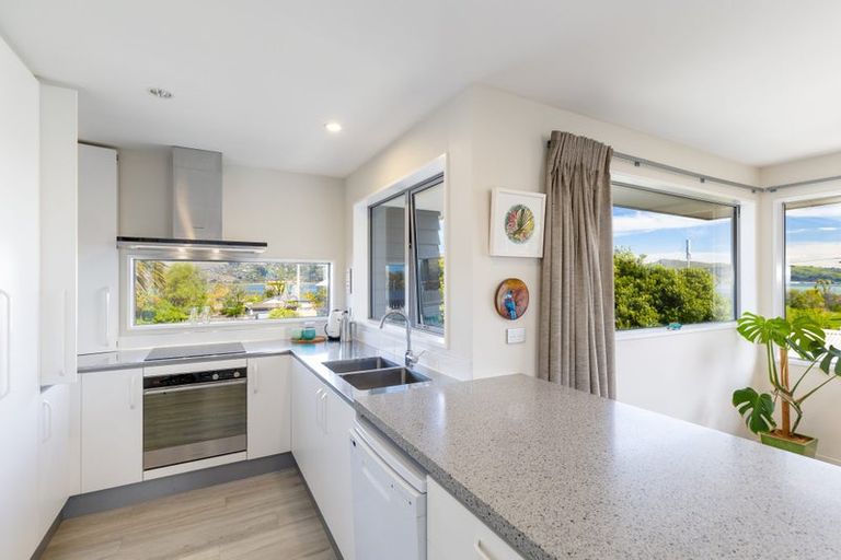 Photo of property in 399a Estuary Road, South New Brighton, Christchurch, 8062