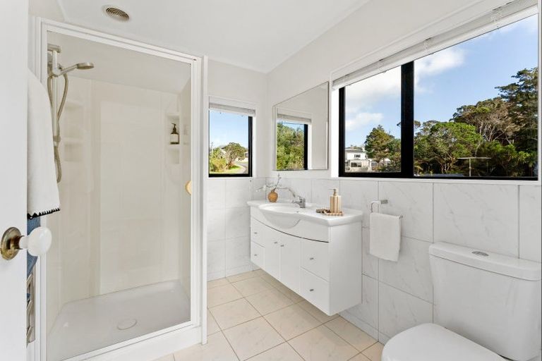 Photo of property in 53 Deerness Crescent, Algies Bay, Warkworth, 0920