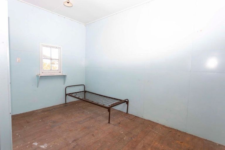 Photo of property in 496 Pukeatua Road, Dannevirke, 4975