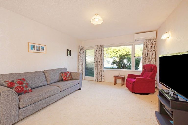 Photo of property in 23b Rotherham Terrace, Miramar, Wellington, 6022