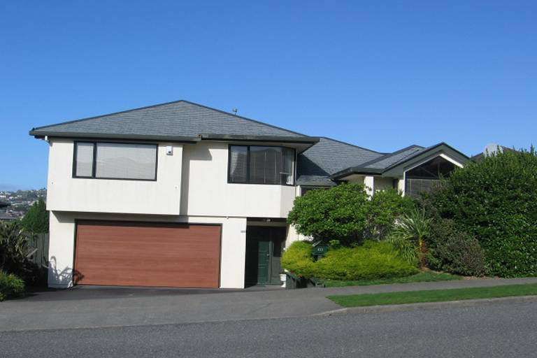 Photo of property in 121 Westchester Drive, Churton Park, Wellington, 6037