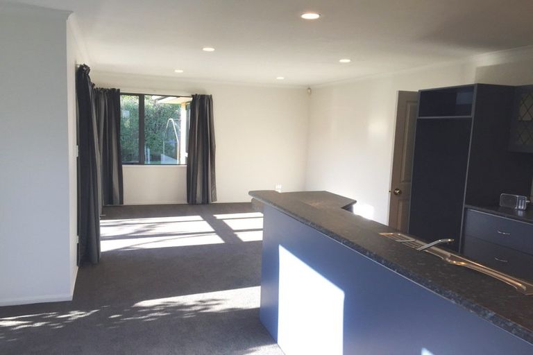 Photo of property in 19 Broadhaven Avenue, Parklands, Christchurch, 8083