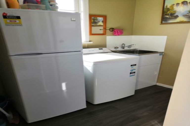 Photo of property in 14 Carrington Avenue, Hillcrest, Hamilton, 3216