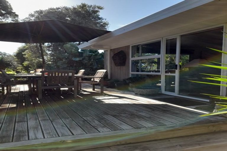 Photo of property in 22 Leaming Place, Clarks Beach, 2122