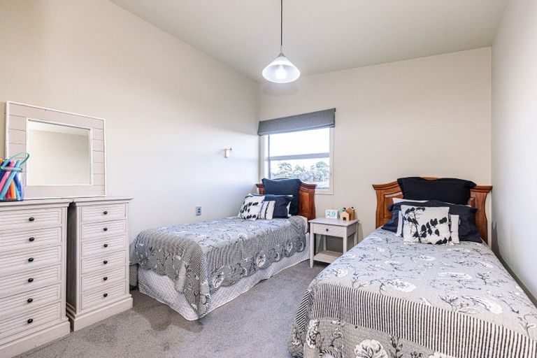 Photo of property in 10 Cotswolds Close, Otamatea, Whanganui, 4500