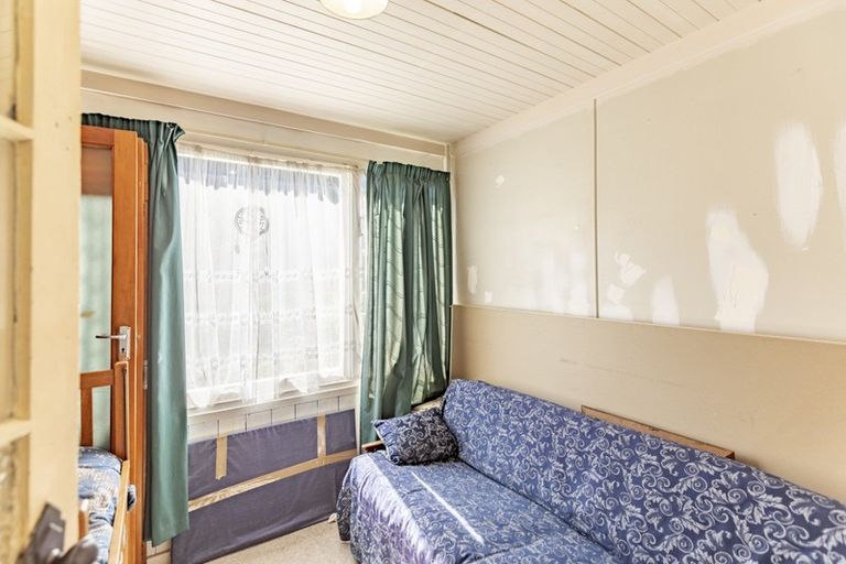 Photo of property in 45 Faraday Street, Hospital Hill, Napier, 4110