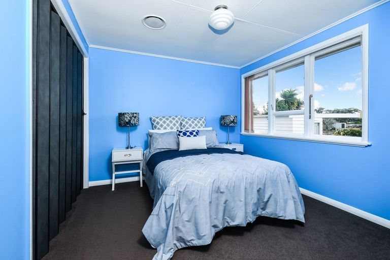 Photo of property in 18 Douglas Crescent, Fairfield, Hamilton, 3214