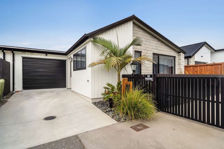 Photo of property in 11 Te Paea Crescent, Papamoa Beach, Papamoa, 3118