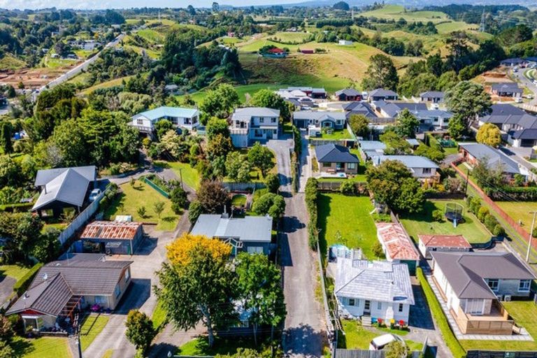 Photo of property in 10a Cowling Road, Hurdon, New Plymouth, 4310
