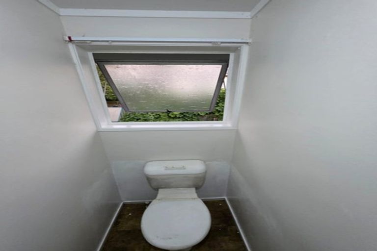 Photo of property in 30b Estuary Road, Weymouth, Auckland, 2103