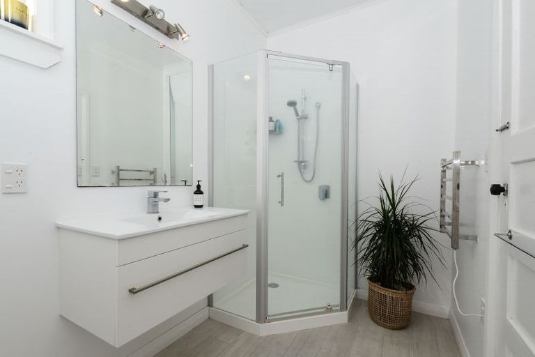 Photo of property in 46 Plunket Terrace, Hamilton East, Hamilton, 3216