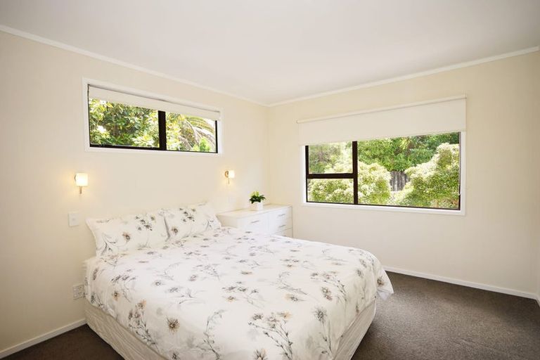Photo of property in 17 Homewood Place, Chatswood, Auckland, 0626