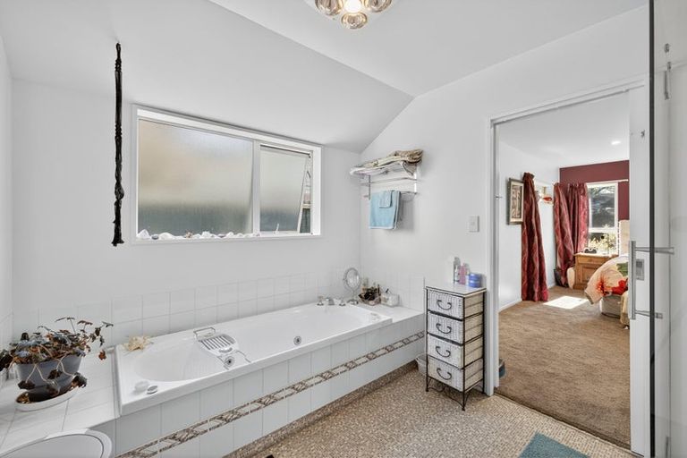 Photo of property in 4 Windward Lane, Bromley, Christchurch, 8062