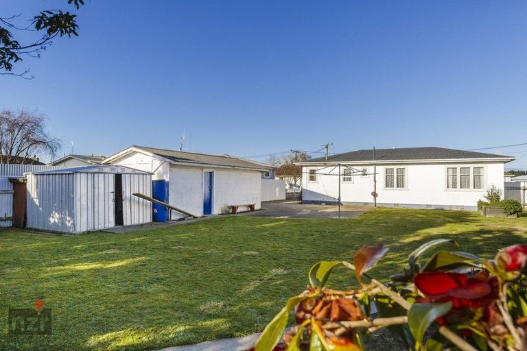 Photo of property in 18 Churchill Avenue, Feilding, 4702