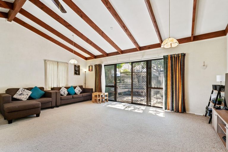 Photo of property in 57 Third Avenue, Avenues, Whangarei, 0110