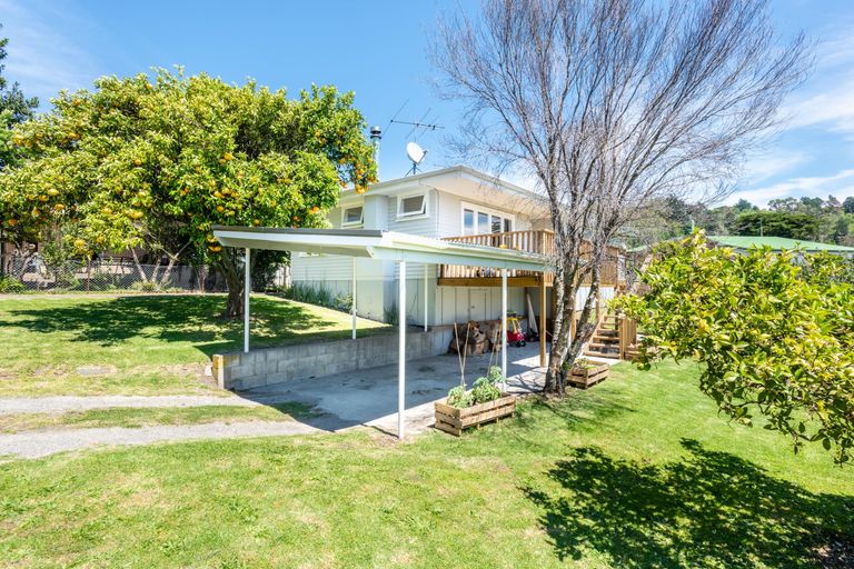 Photo of property in 17 Ropata Street, Kaiti, Gisborne, 4010