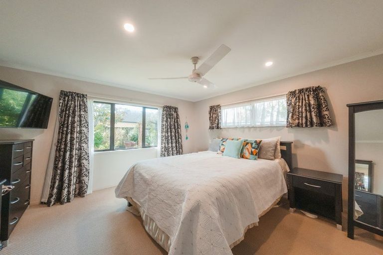 Photo of property in 42 Kupe Drive, Whitianga, 3510