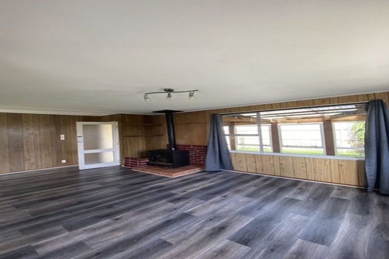 Photo of property in 8 Sabot Place, Massey, Auckland, 0614