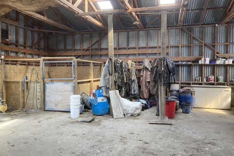 Photo of property in 110 Bruce Road, Momona, Outram, 9073