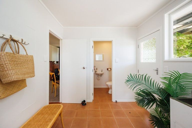 Photo of property in 167 Stoney Creek Road, Kelvin Grove, Palmerston North, 4470