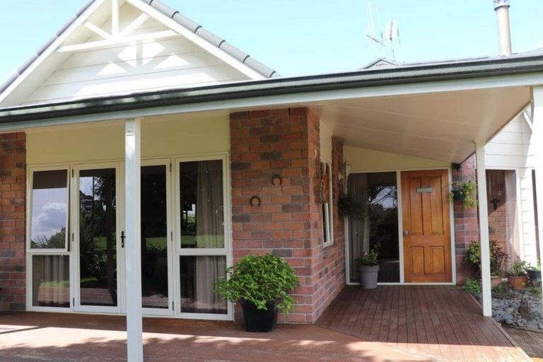 Photo of property in 99 Robson Road, Ngahinapouri, Hamilton, 3290