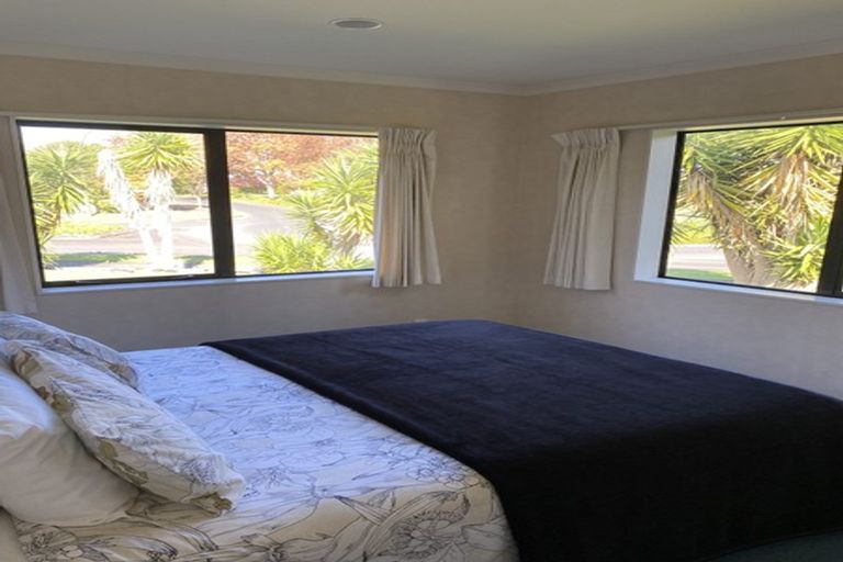 Photo of property in 1 Diomede Glade, Flagstaff, Hamilton, 3210