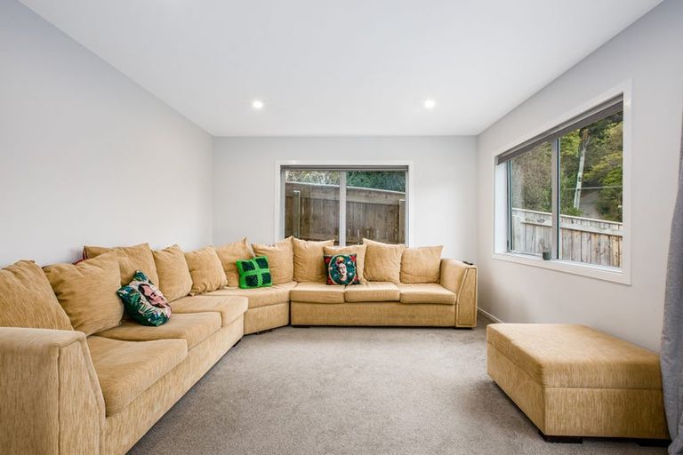 Photo of property in 3b Faris Crescent, Wainuiomata, Lower Hutt, 5014