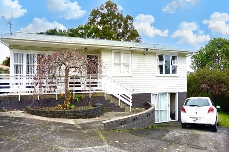 Photo of property in 25 Hutchinsons Road, Bucklands Beach, Auckland, 2014