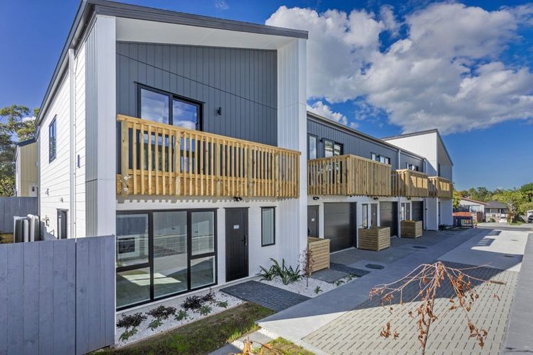 Photo of property in 13c Normandy Place, Henderson, Auckland, 0610