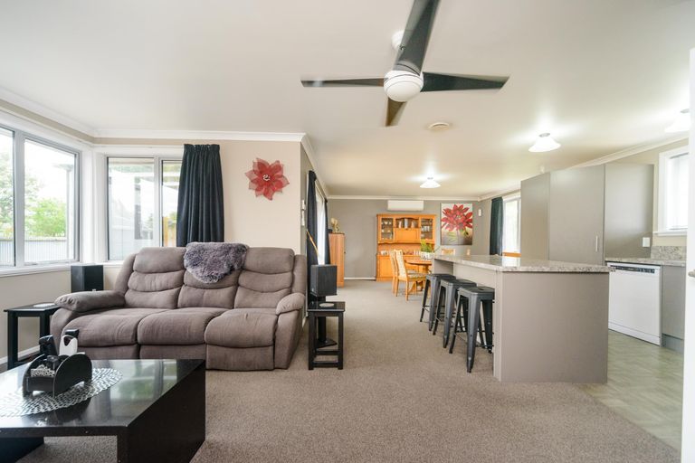 Photo of property in 11a Botanical Road, Takaro, Palmerston North, 4412