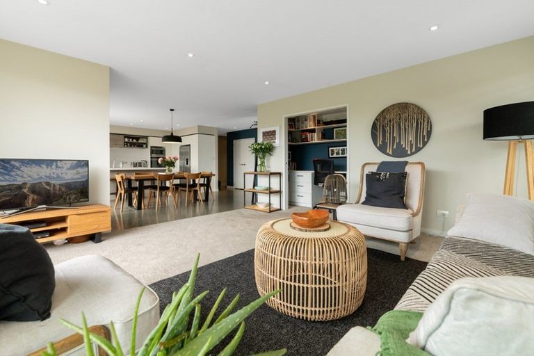 Photo of property in 45 Butterworth Crescent, Papamoa Beach, Papamoa, 3118