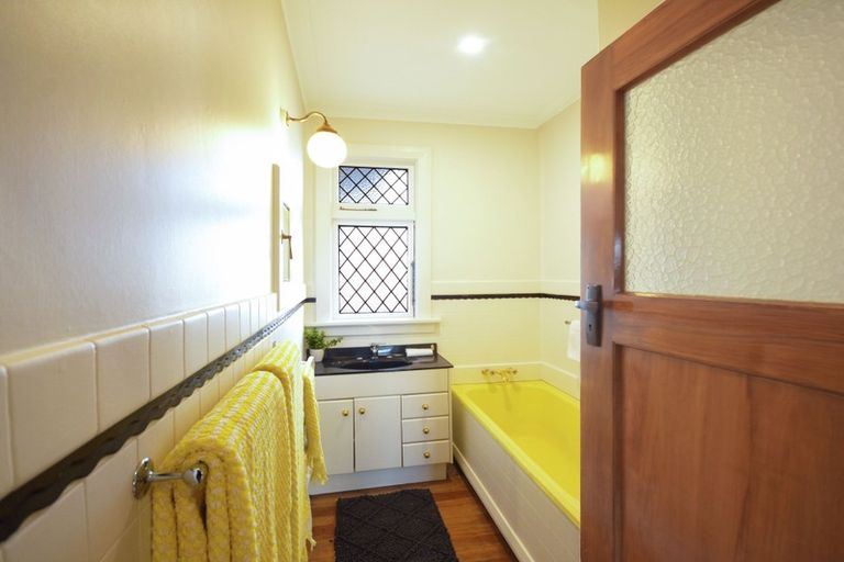 Photo of property in 2 Ayr Street, Mosgiel, 9024