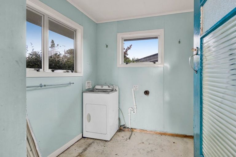 Photo of property in 23 Hinau Street, Inglewood, 4330