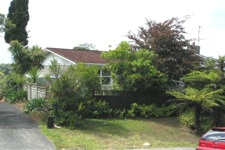 Photo of property in 7 Onewa Road, Northcote, Auckland, 0627