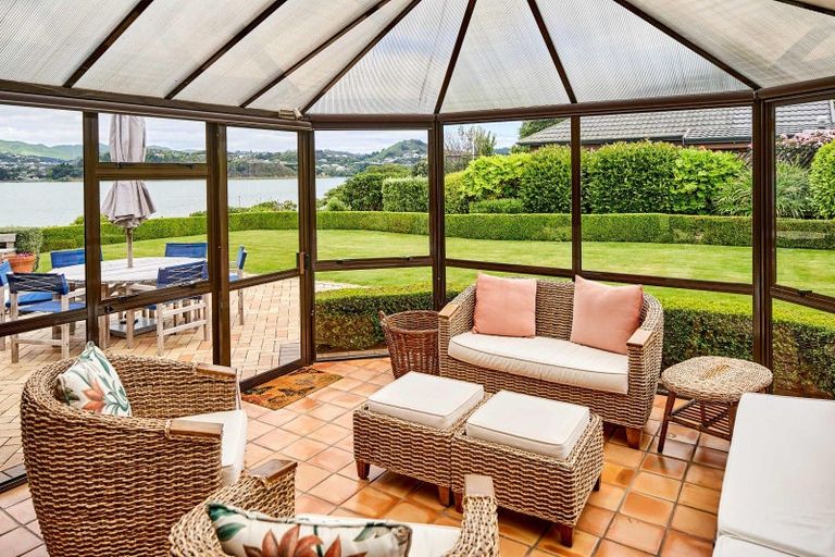 Photo of property in 31 Motukaraka Point, Pauatahanui, Porirua, 5381