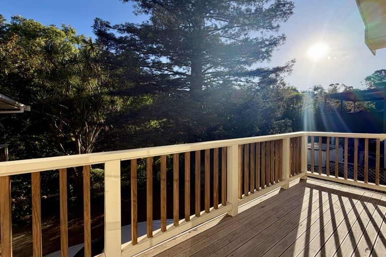 Photo of property in 34 Hythe Terrace, Mairangi Bay, Auckland, 0630