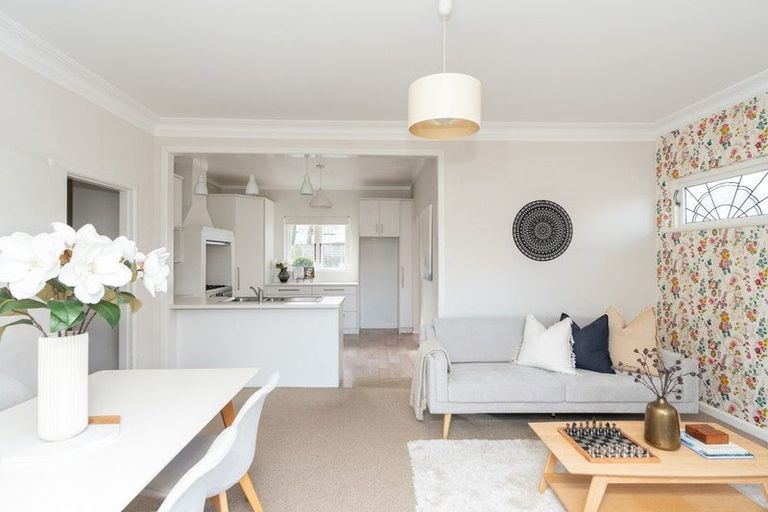 Photo of property in 38 Graham Street, Hamilton East, Hamilton, 3216