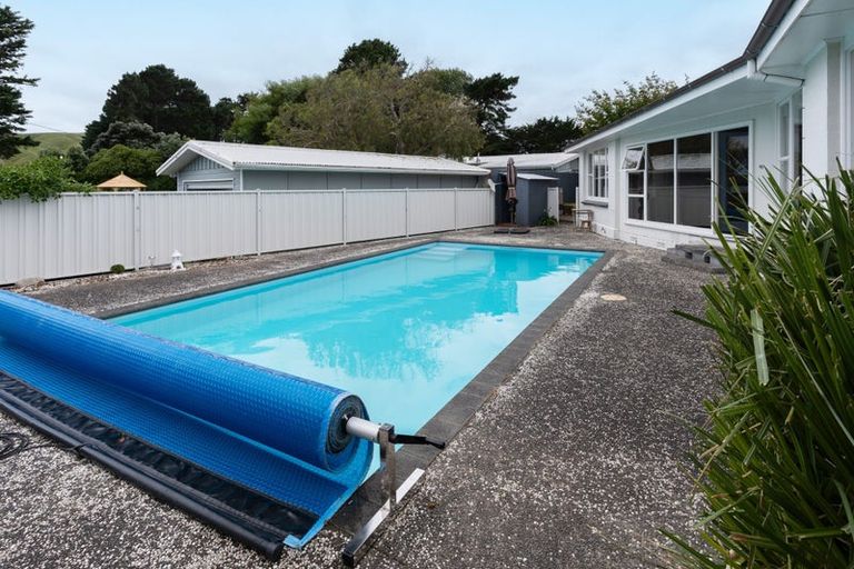 Photo of property in 7 Motukaraka Point, Pauatahanui, Porirua, 5381