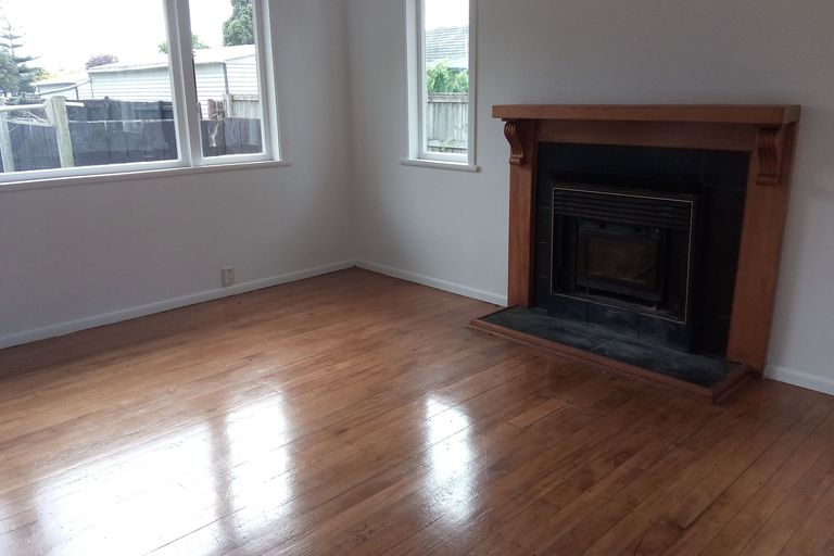 Photo of property in 9 Cosgrave Road, Papakura, 2110