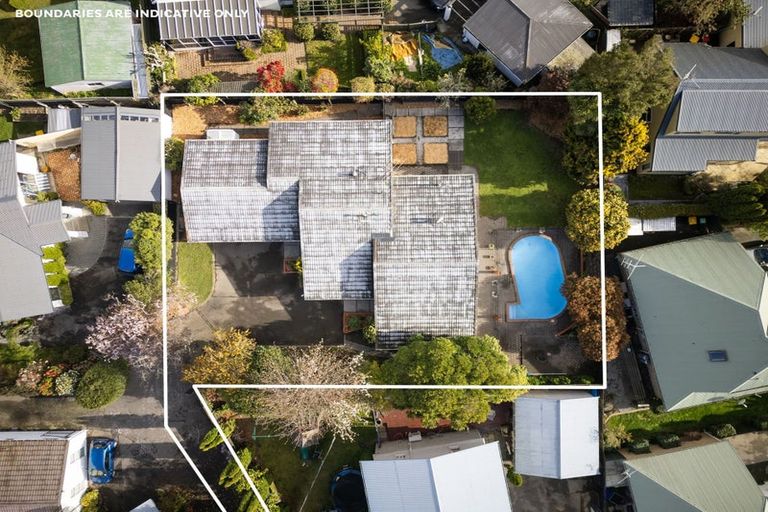 Photo of property in 5c Gilmore Place, Burnside, Christchurch, 8053