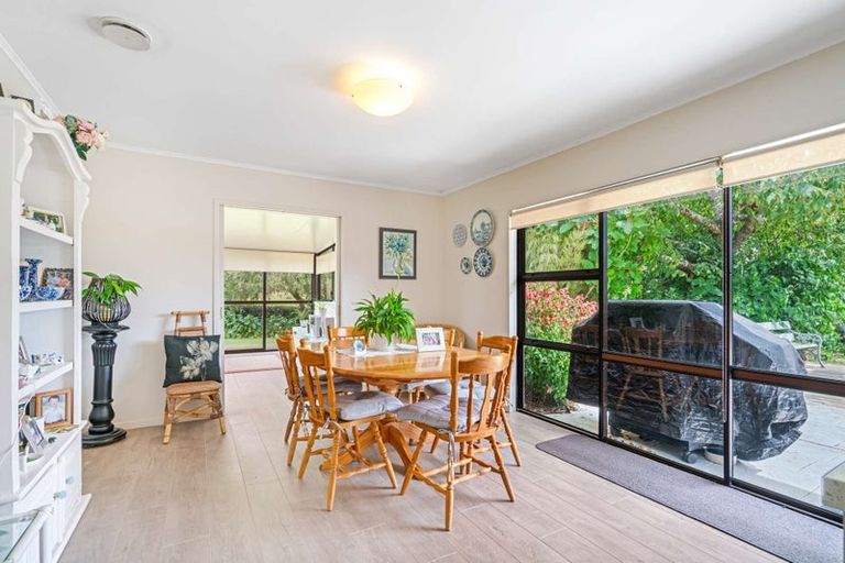 Photo of property in 15 Eggleton Road, Patumahoe, Pukekohe, 2679