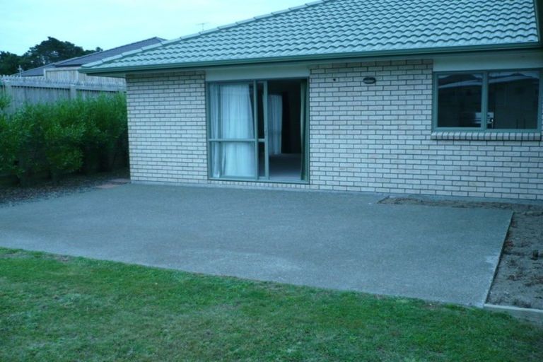 Photo of property in 16 Aufidius Place, Pukekohe, 2120