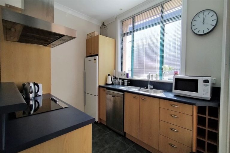 Photo of property in Vicino Apartments, 25/33 Taranaki Street, Te Aro, Wellington, 6011