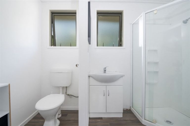 Photo of property in 1/1 Angle Street, Picton, 7220