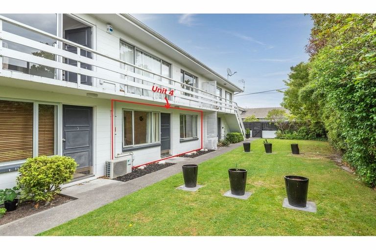 Photo of property in 4/36 Onslow Street, St Albans, Christchurch, 8014